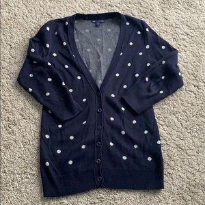 Gap sweater